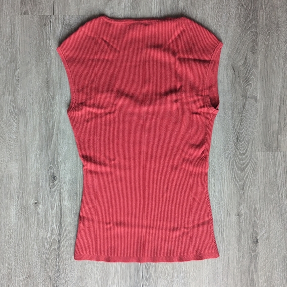 3/$15 Pink Rib-knit Sweetheart Neckline Tee RW&Co - Picture 2 of 5